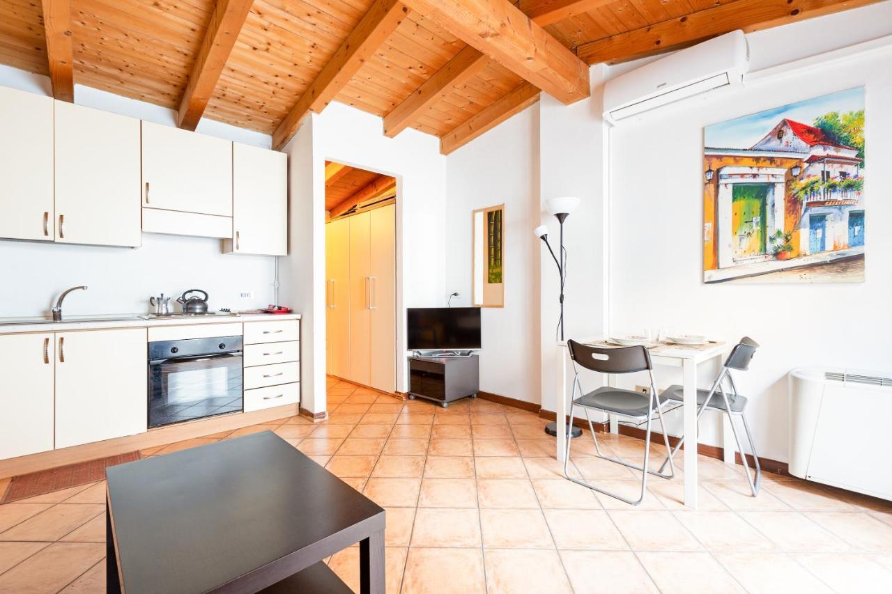 Cosy Studio Corso Lodi & Porta Romana M3 Milão Exterior foto